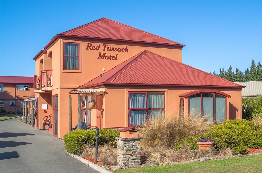 Red Tussock Motel Те-Анау Экстерьер фото